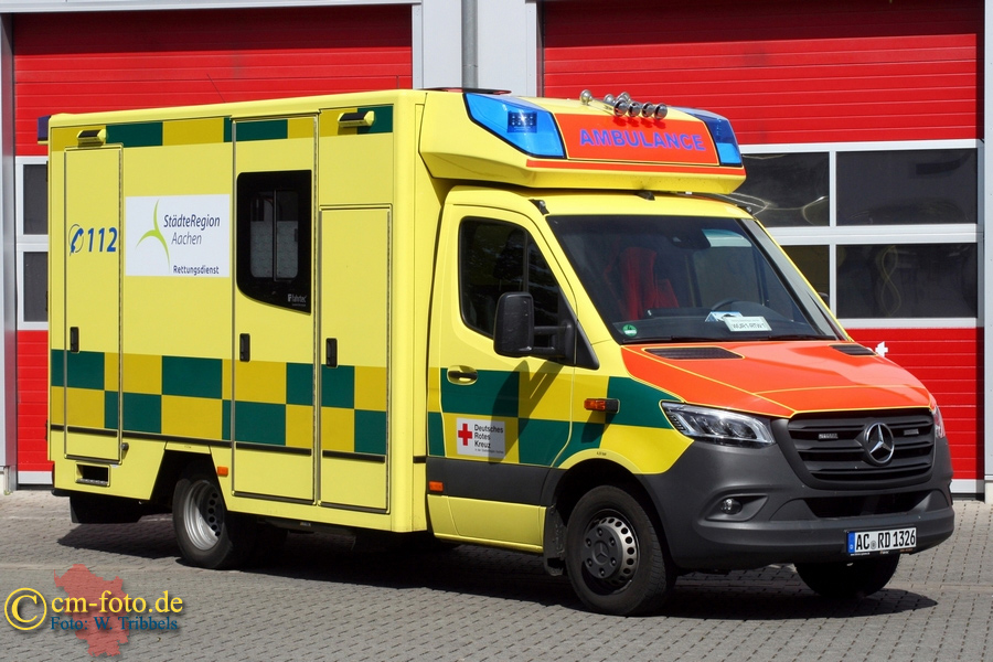 Rettung Roetgen 01 RTW-01 a.D.